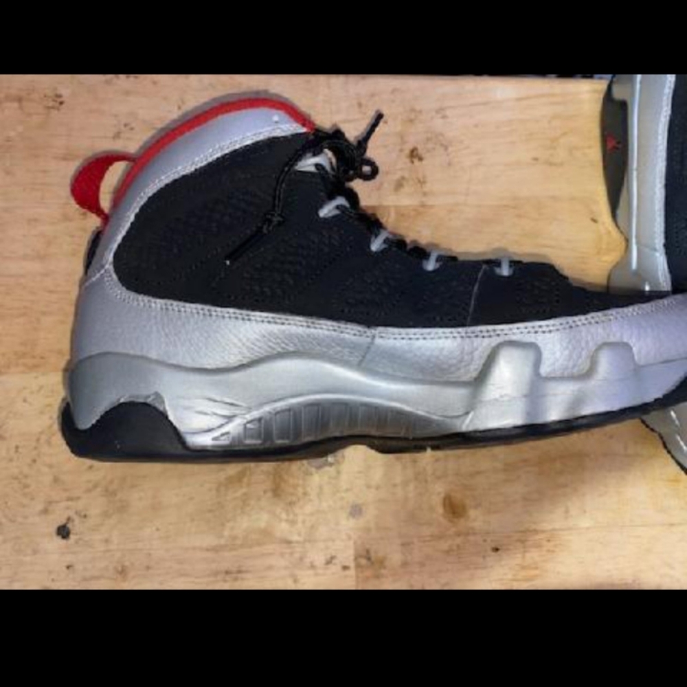 Nike air Jordan 9 retro Johnny Kilroys MINT in box